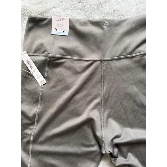 NWT Victoria's Secret Sport Essential 7/8 Leggings Olive Gray Size L - Picture 3 of 7